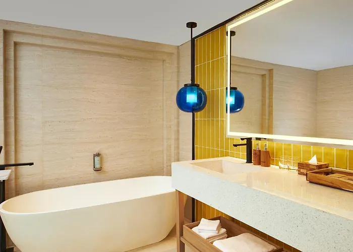 Voco Bali By Ihg Hotel